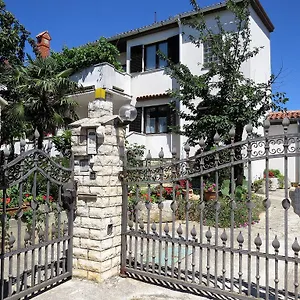 Mira Appartamento Medolino